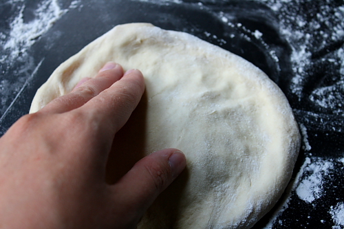 Forming a crust with Pizza dough